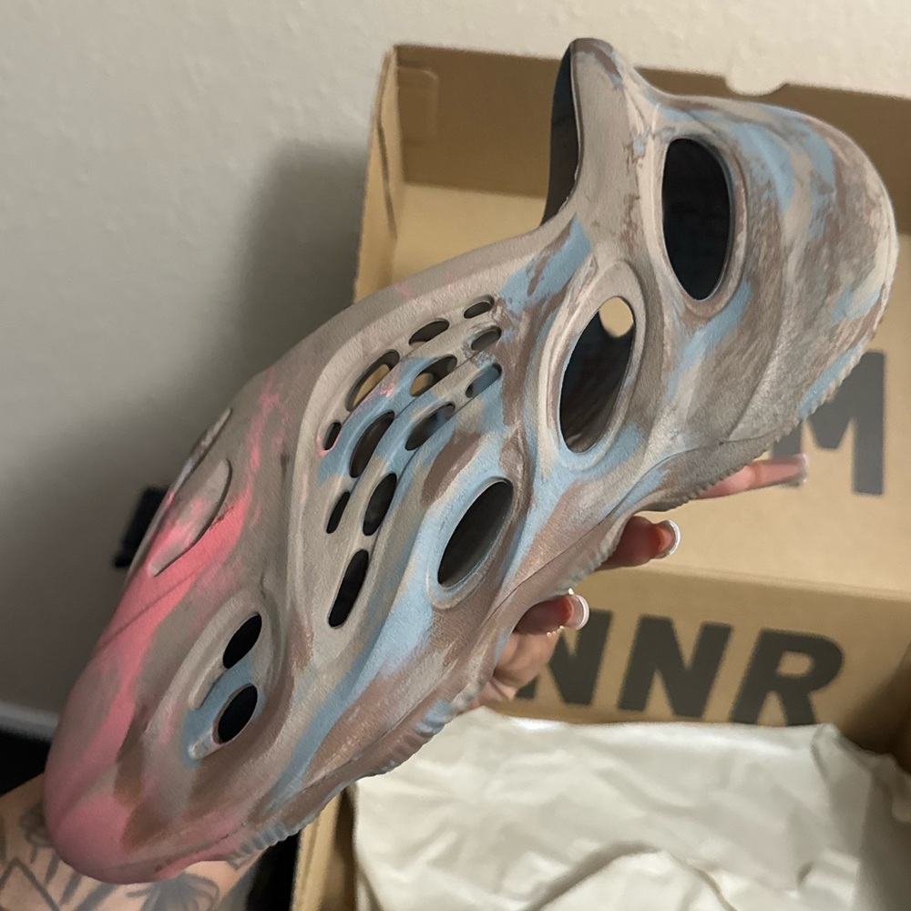 2021 Yeezy Foam Runner 'MX Sand Grey